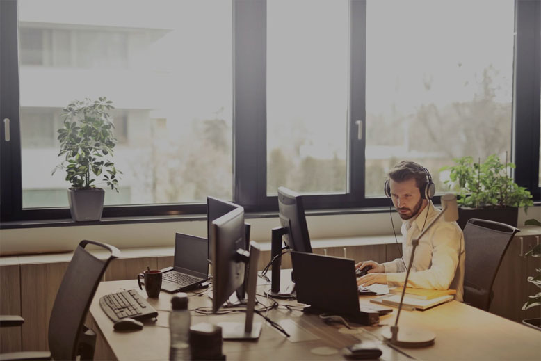 SAY NO TO THE SCRIPT: WHY UNSCRIPTED TELEMARKETING IS BEST